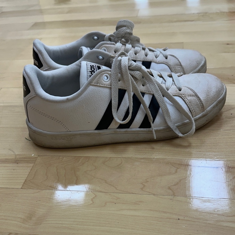 Adidas Memory Foam Sneakers! - Picture 3 of 11
